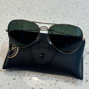 Men’s Ray-Ban Aviator Sunglasses